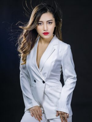 chaqueta americana blanca